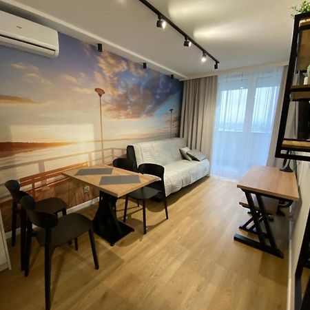 Apartamenty Magia Z Bezplatnym Parkingiem I Klimatyzacja Rzeszów Buitenkant foto