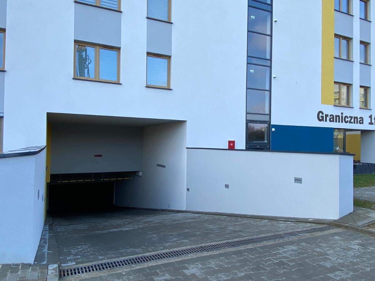 Apartamenty Magia Z Bezplatnym Parkingiem I Klimatyzacja Rzeszów Buitenkant foto