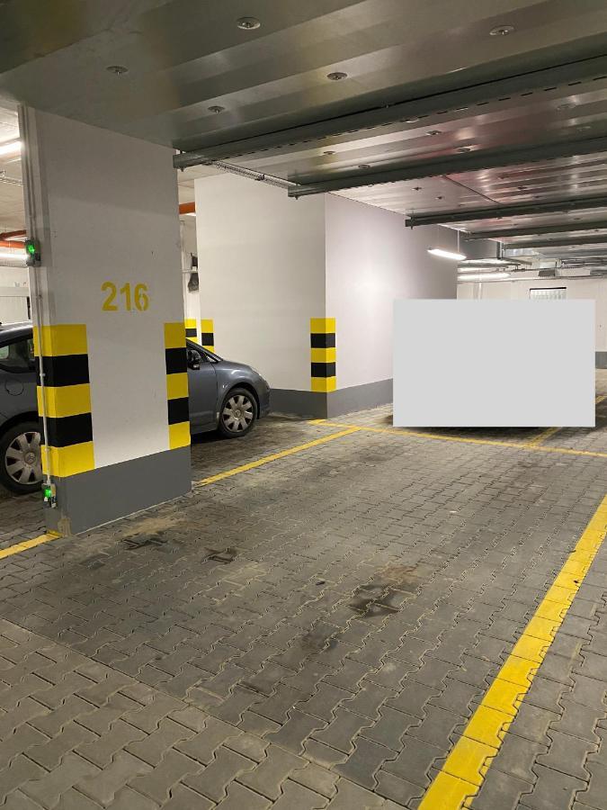 Apartamenty Magia Z Bezplatnym Parkingiem I Klimatyzacja Rzeszów Buitenkant foto
