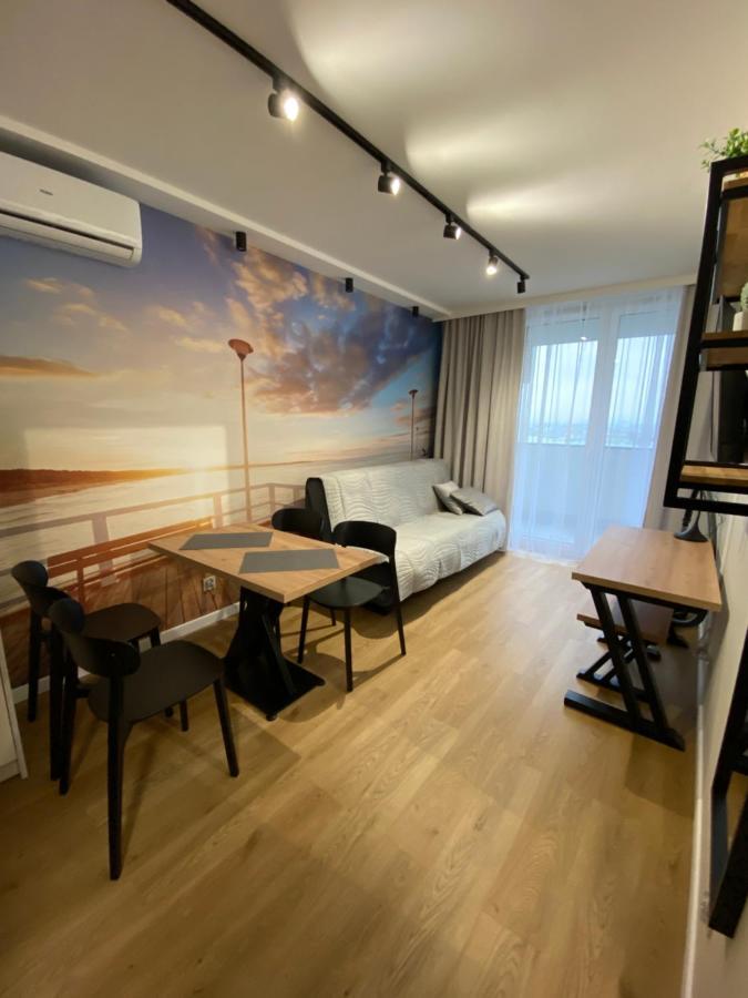 Apartamenty Magia Z Bezplatnym Parkingiem I Klimatyzacja Rzeszów Buitenkant foto