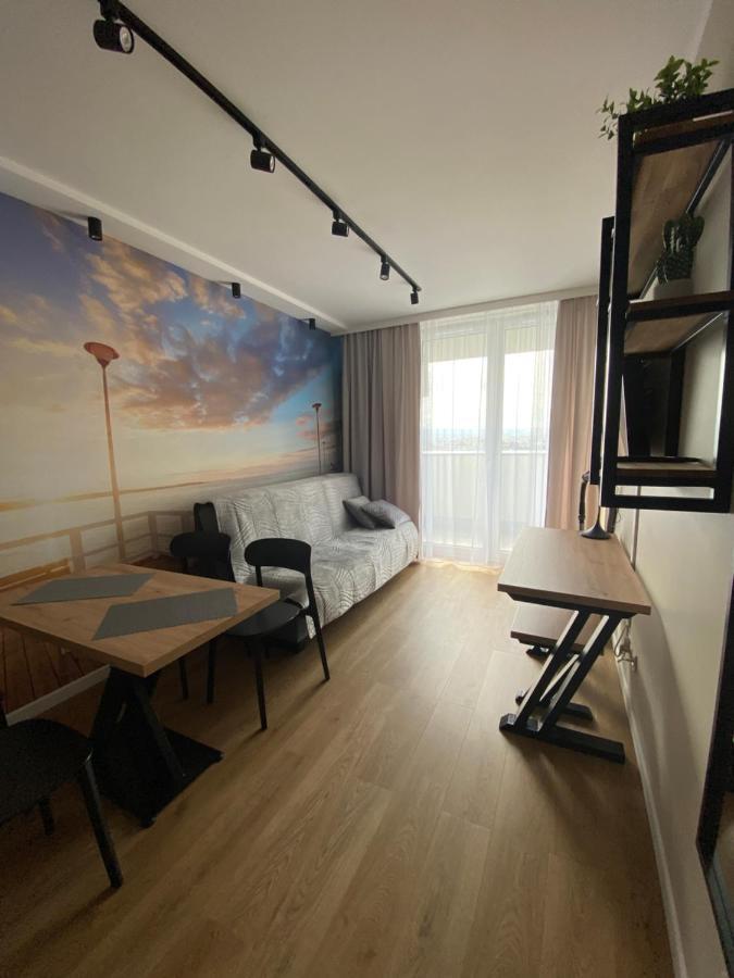 Apartamenty Magia Z Bezplatnym Parkingiem I Klimatyzacja Rzeszów Buitenkant foto