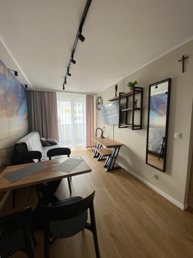 Apartamenty Magia Z Bezplatnym Parkingiem I Klimatyzacja Rzeszów Buitenkant foto